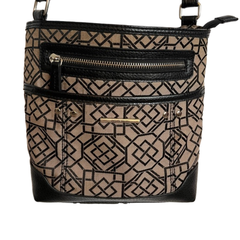Jaclyn Smith cross body zipper geometric pattern bag